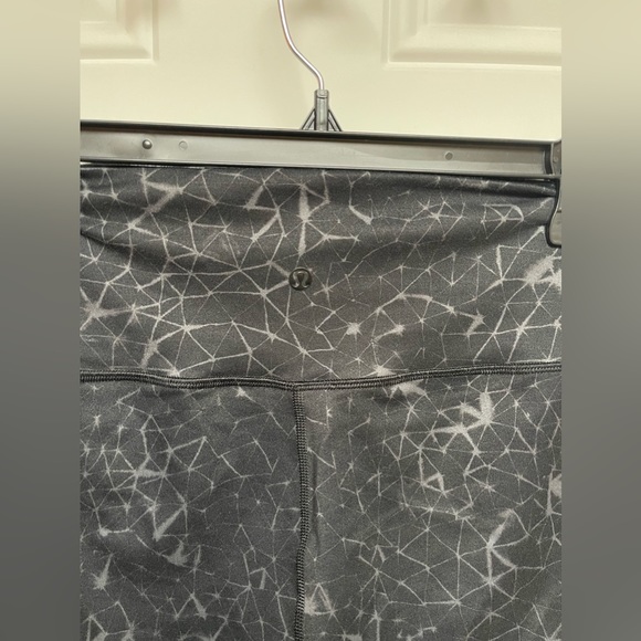 Lululemon Leggings - Picture 4 of 5